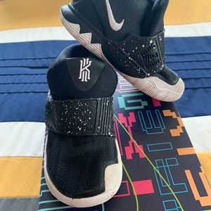 Nike Kyrie 6 (TDV) Toddler Size 9